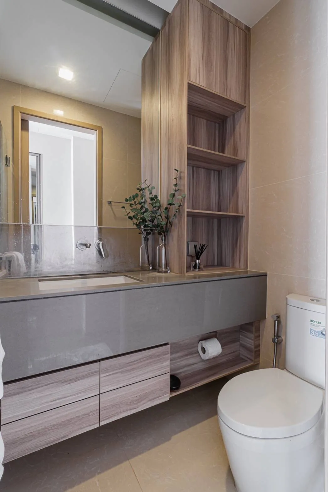 Property photos for The Esse Asoke