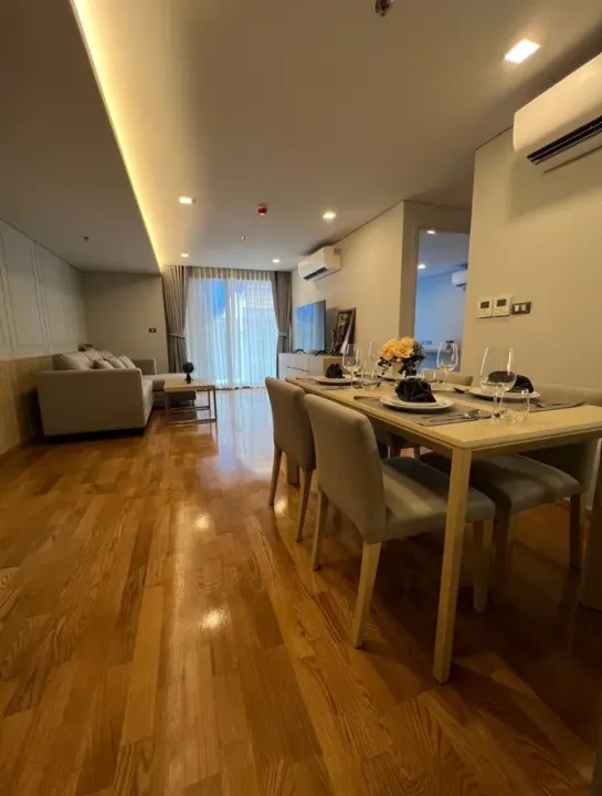 Property photos for Piya Apartment Sukhumvit 15