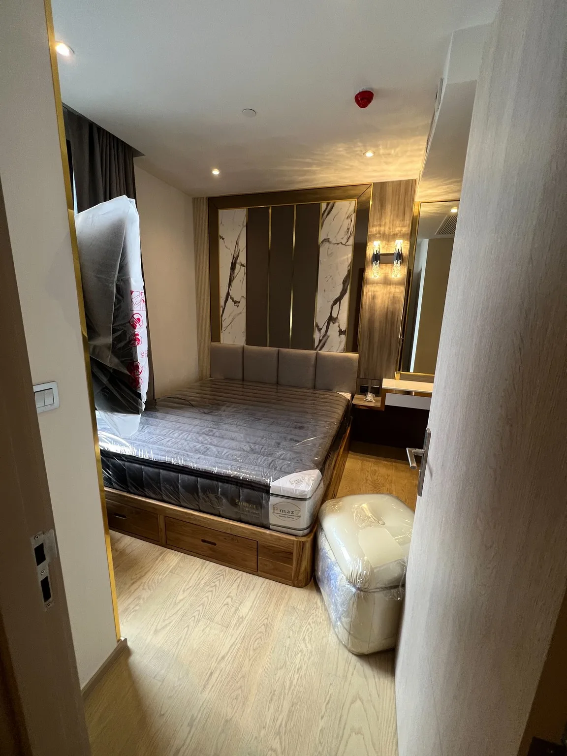 Property photos for ASHTON Asoke - Rama 9