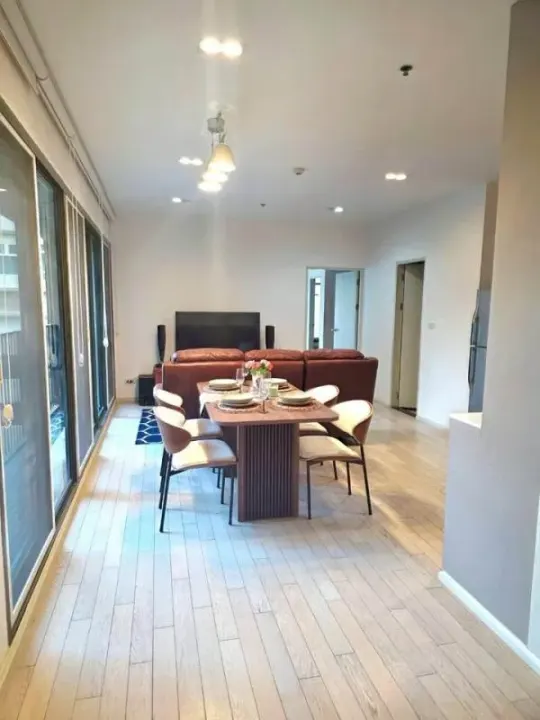 Property photos for Noble Solo