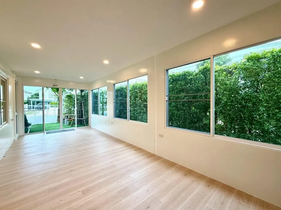 Property photos for Villaggio Srinakarin-bangna
