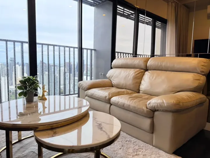 Property photos for Park Origin Thonglor