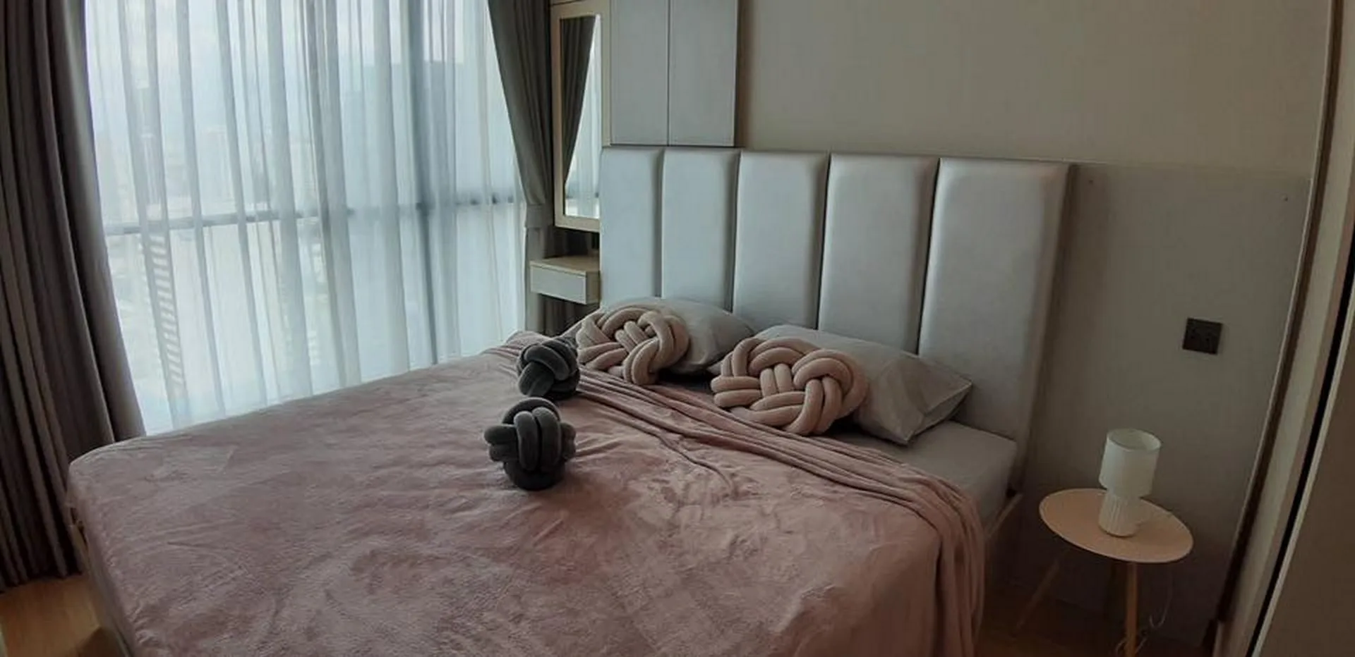 Property photos for Lumpini Suite Phetchaburi - Makkasan