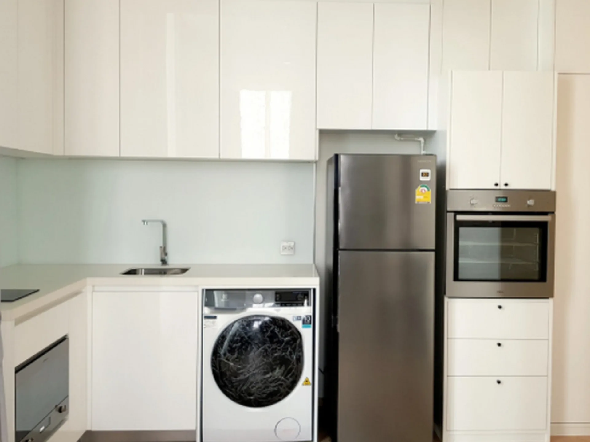 Property photos for Noble BE19