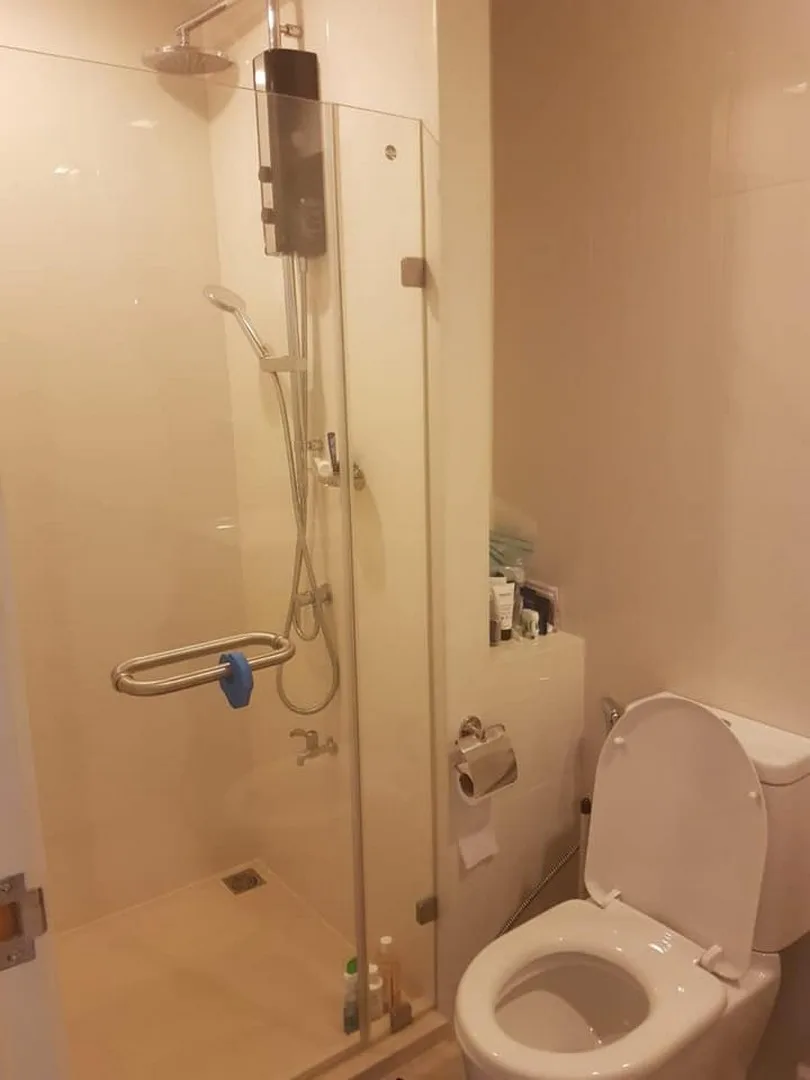 Property photos for Metro Luxe Rama 4
