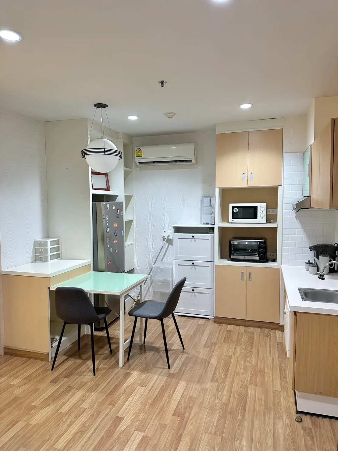 Property photos for PG Rama IX