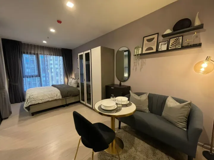 Property photos for Life Asoke Hype