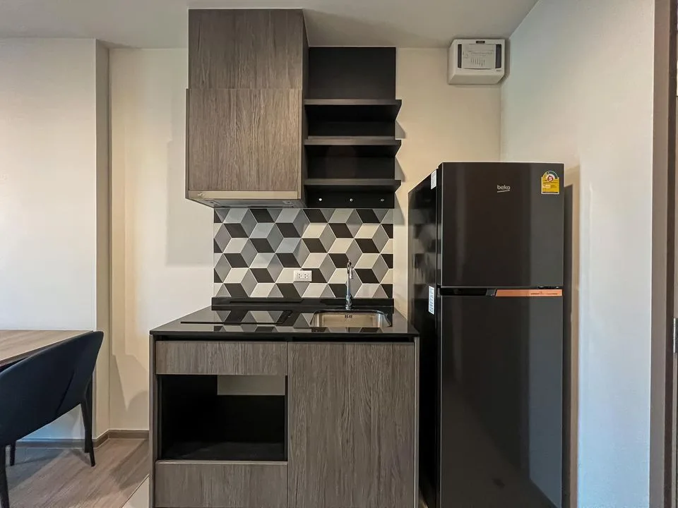 Property photos for The Base Phetchaburi-thonglor