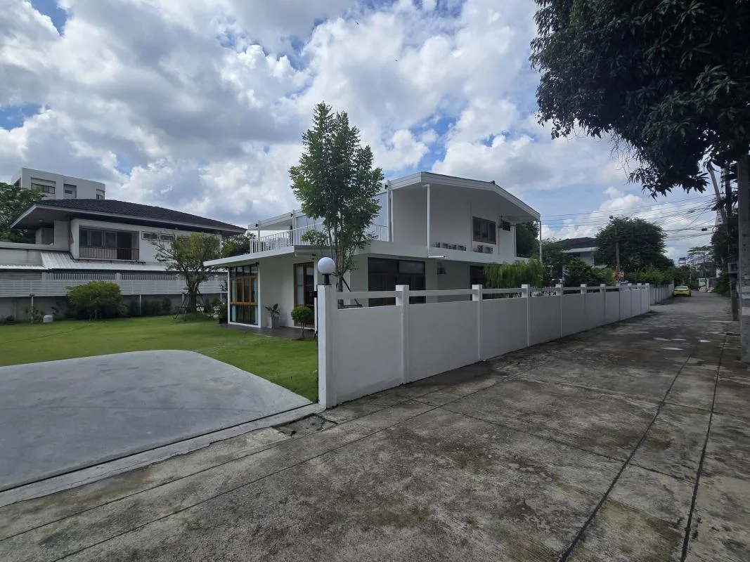 Property photos for 44/4 Lat Phrao 15 Alley