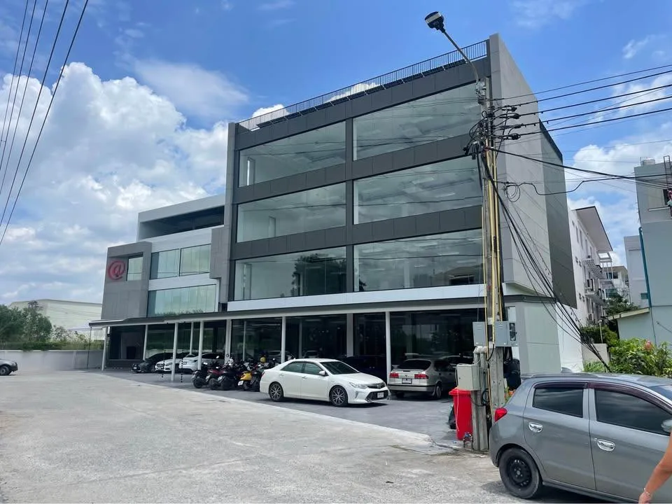 Property photos for Office Building Phatthanakan 31/1