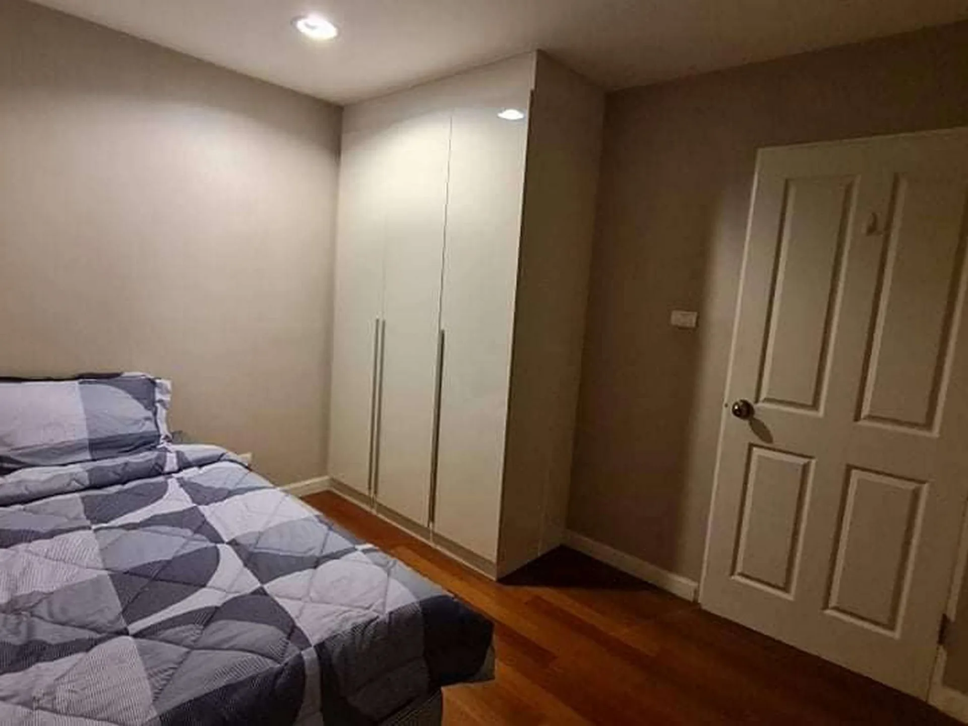 Property photos for Belle Grand Rama 9