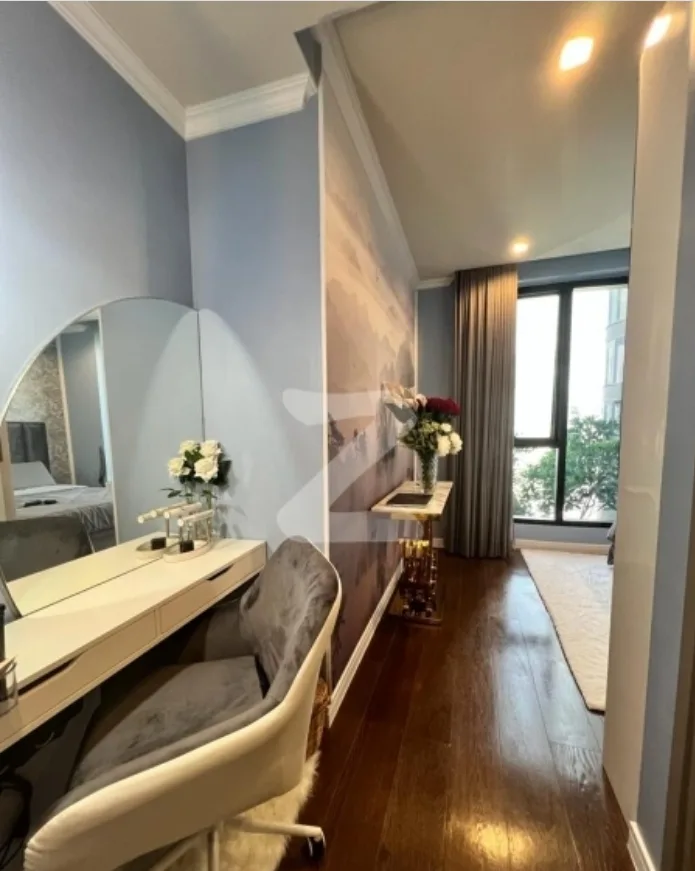 Property photos for Ideo Q Victory