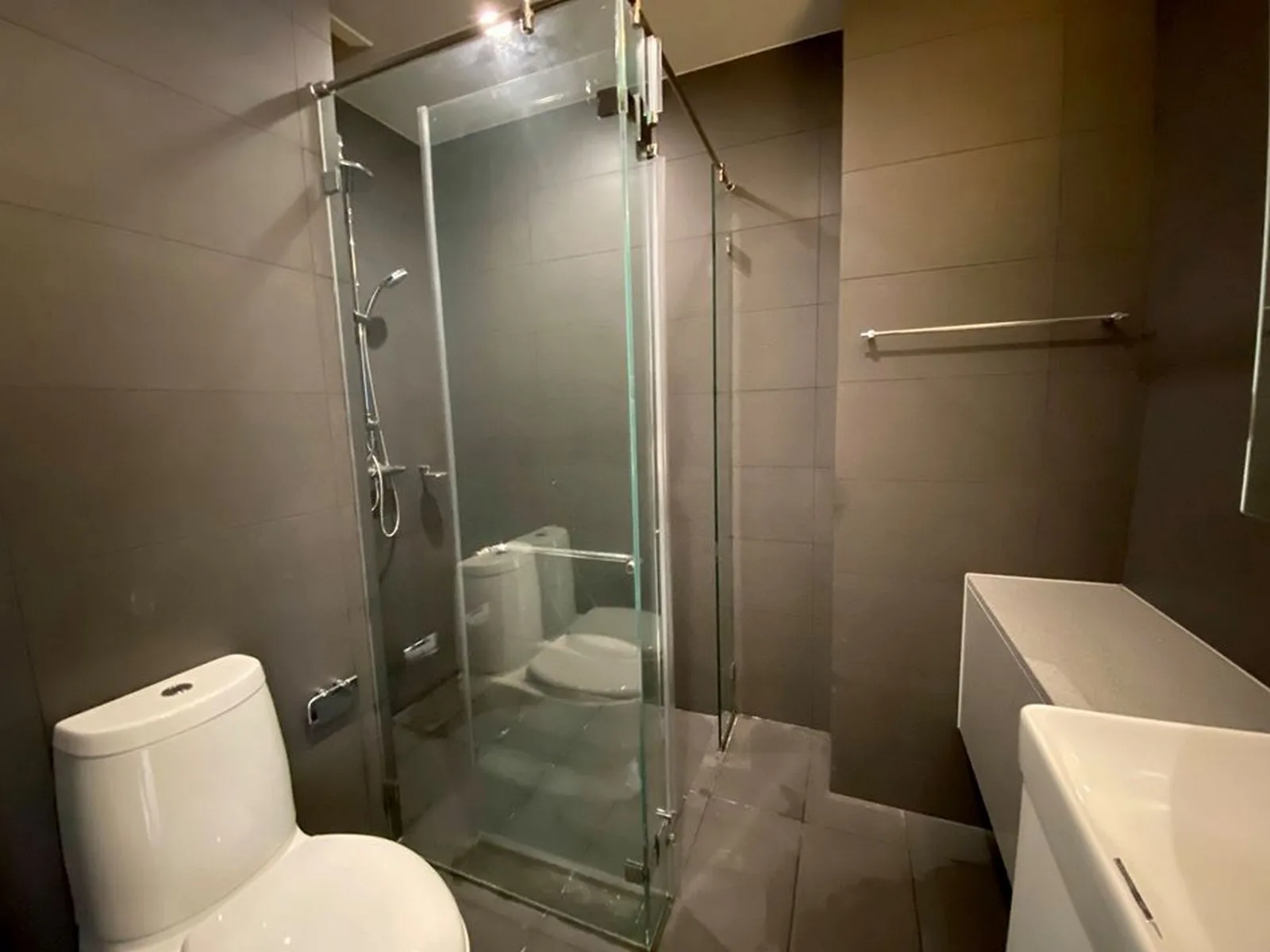 Property photos for Noble Ploenchit