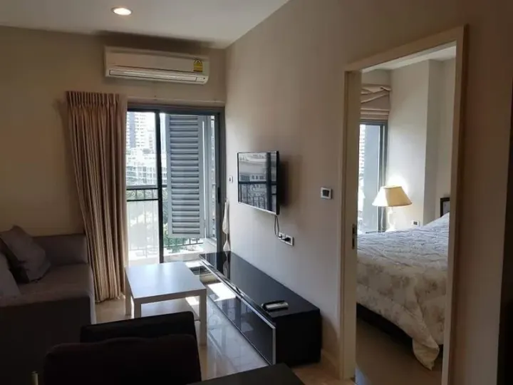 Property photos for The Crest Sukhumvit 34