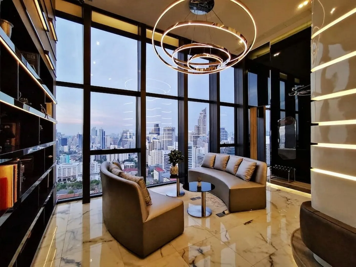 Property photos for Ideo Mobi Asoke