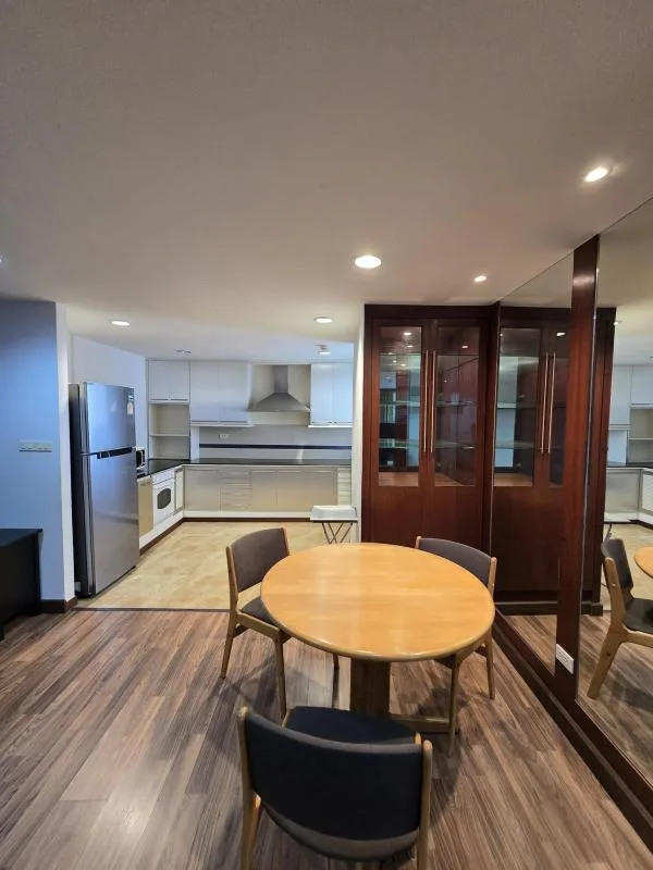 Property photos for Tai Ping Towers