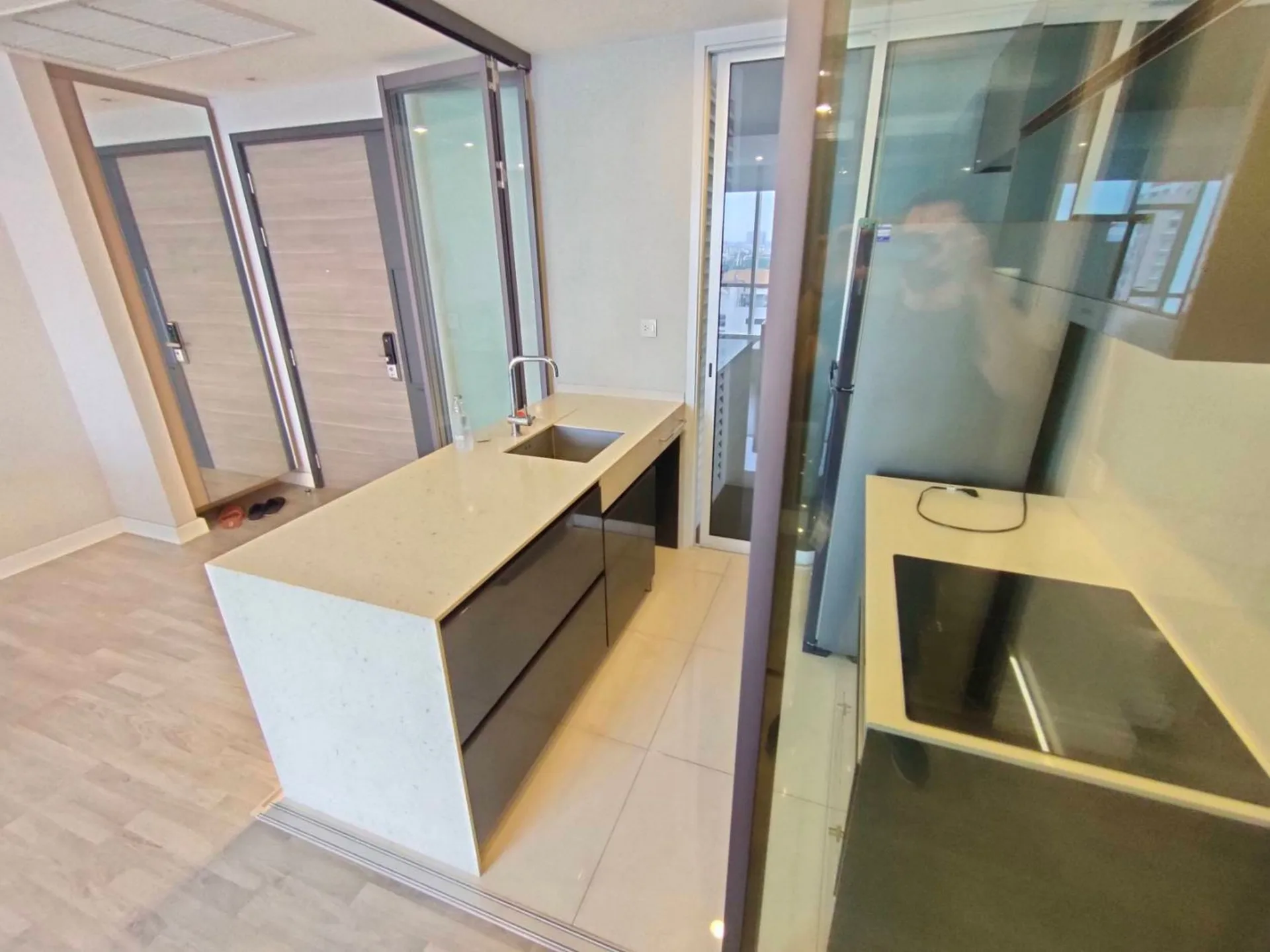 Property photos for The room Sathorn - TanonPun