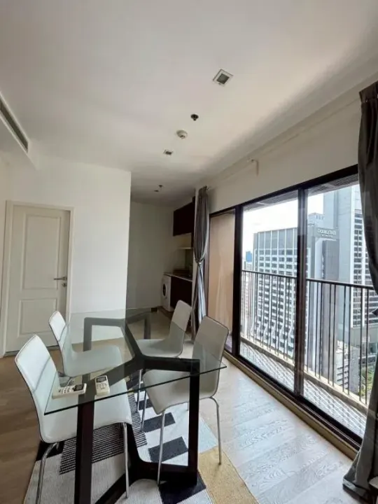 Property photos for Noble Refine