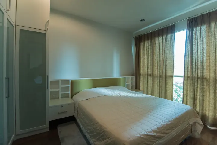 Property photos for The Address Chidlom