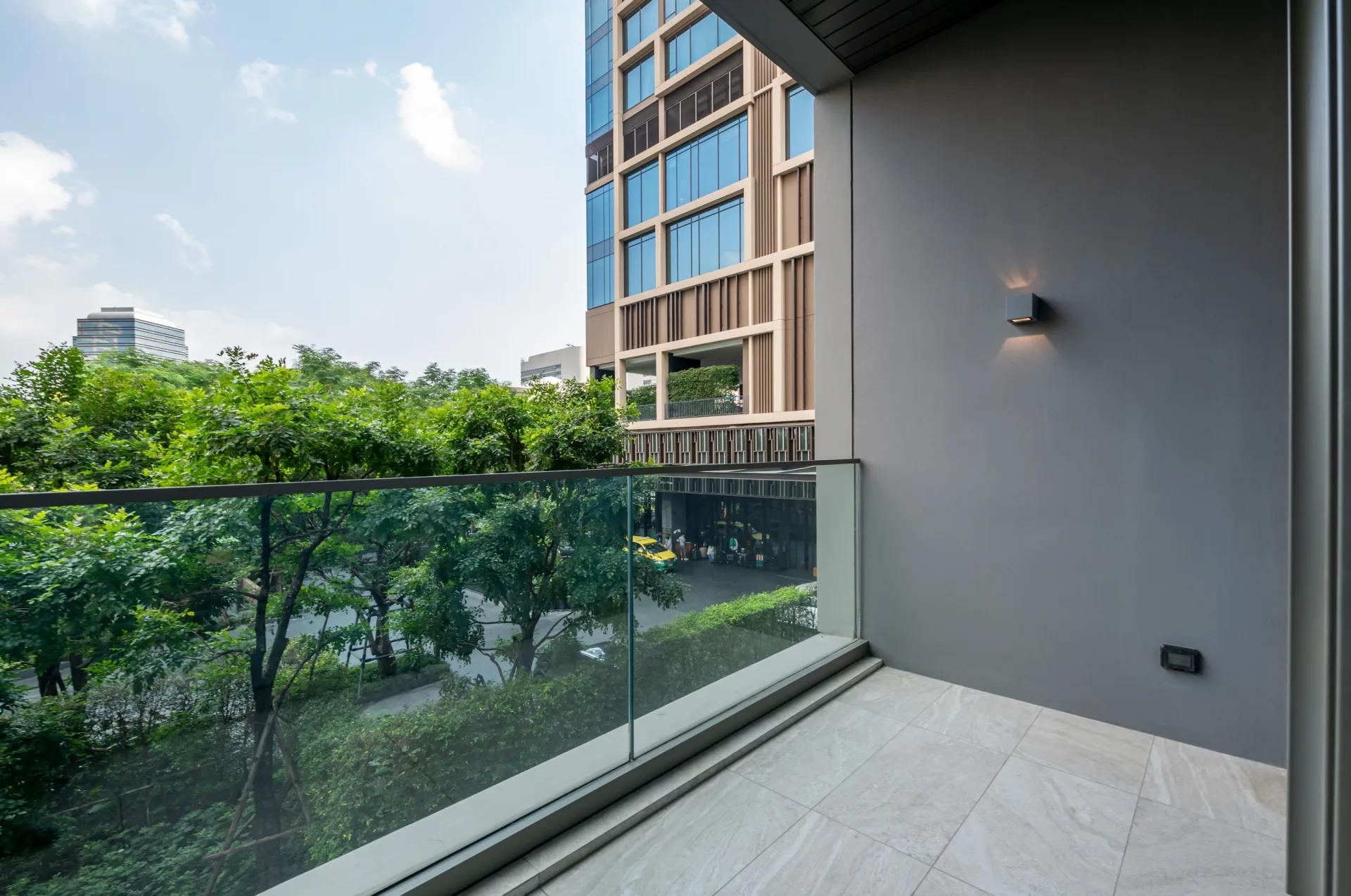 Property photos for Baan Sindhorn