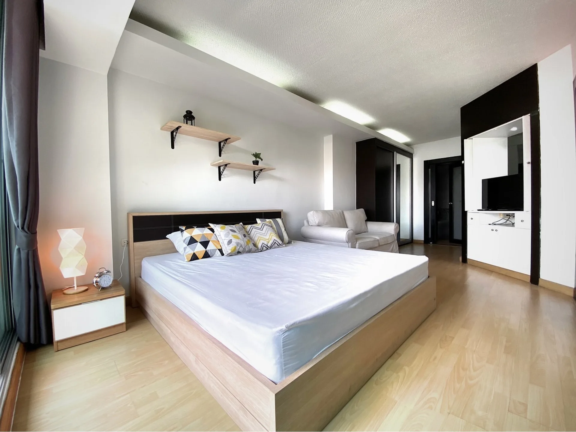 Property photos for The Waterford Sukhumvit 50 Onnut