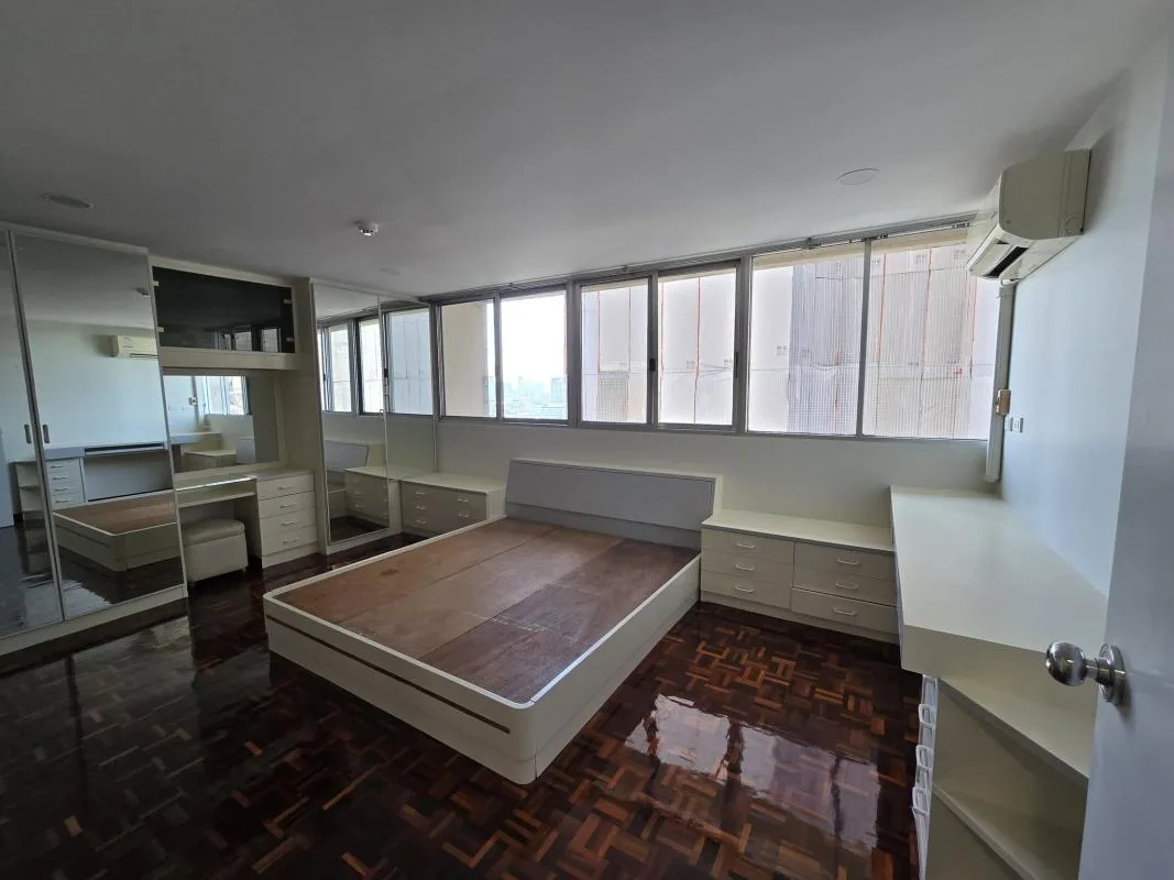 Property photos for Tai Ping Towers