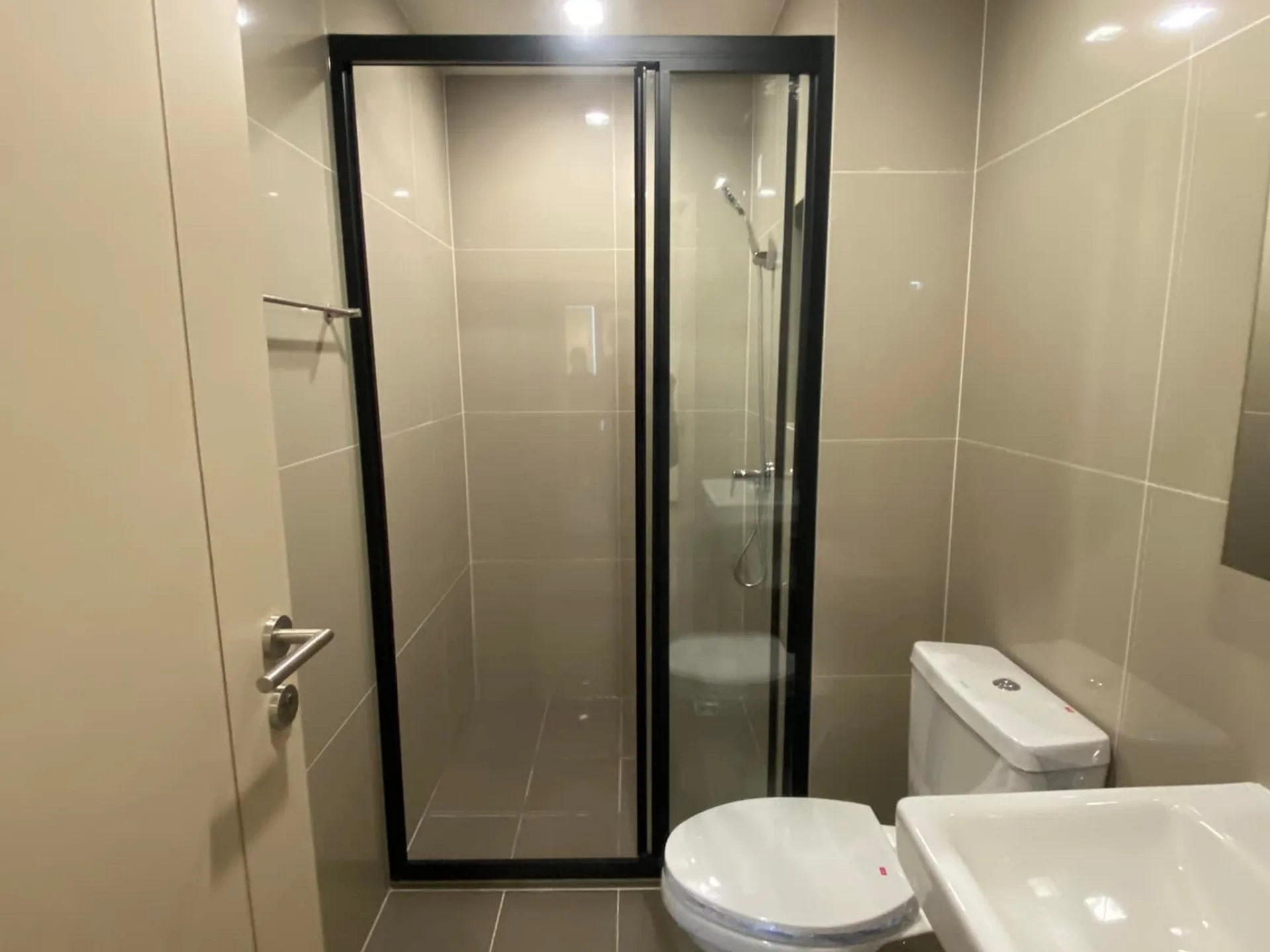 Property photos for The Base Phetchaburi-thonglor