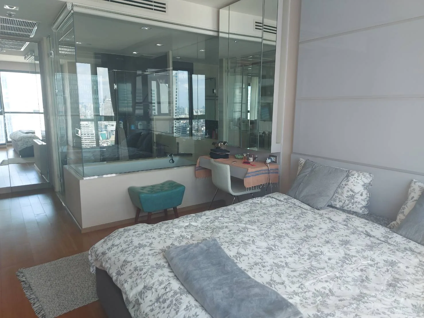 Property photos for The Address Sathorn