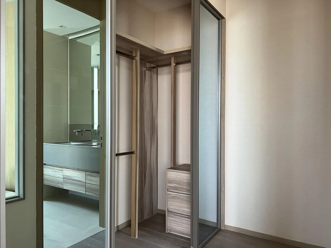 Property photos for The Esse Asoke