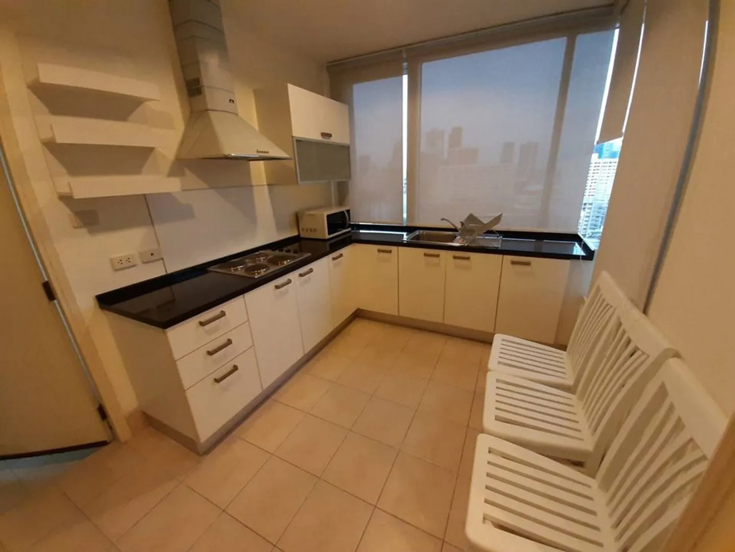 Property photos for Hampton Thonglor 10