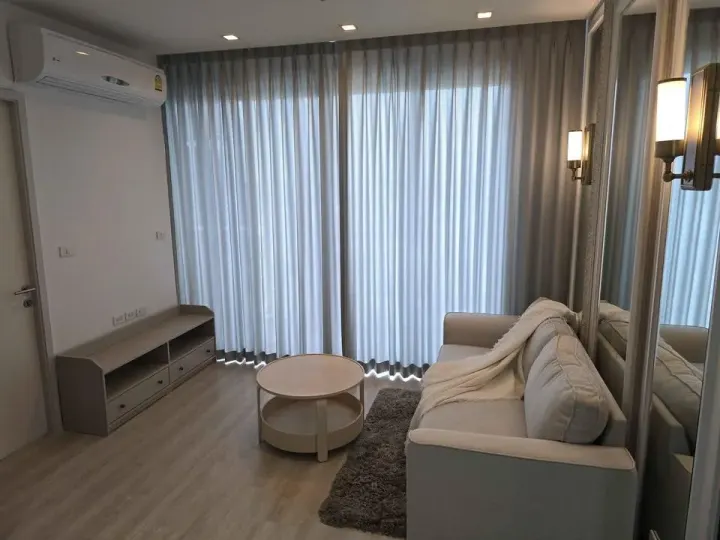 Property photos for Quinn Condo Ratchada