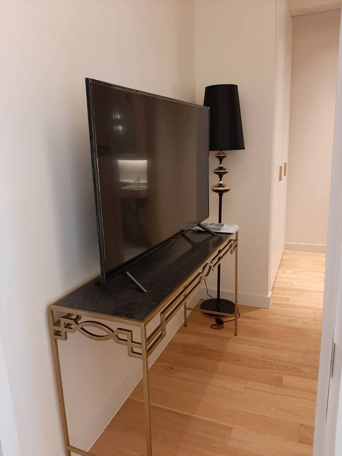 Property photos for Sindhorn Residence