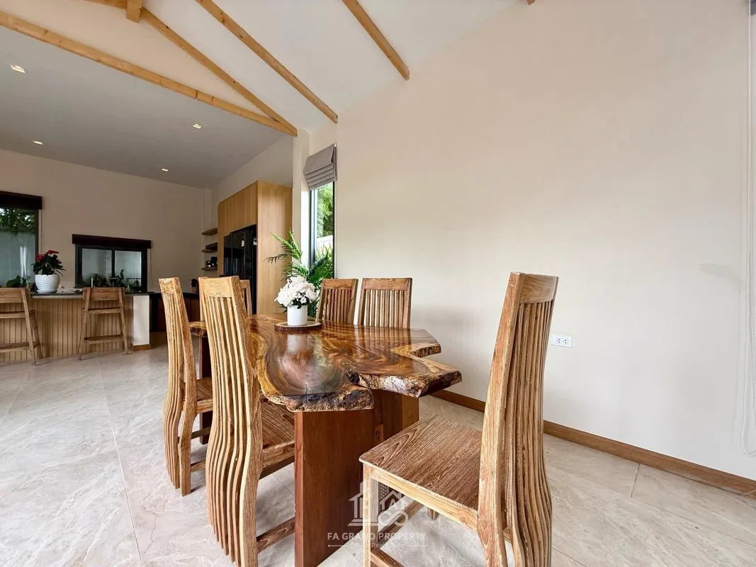 Property photos for Urmi Villa