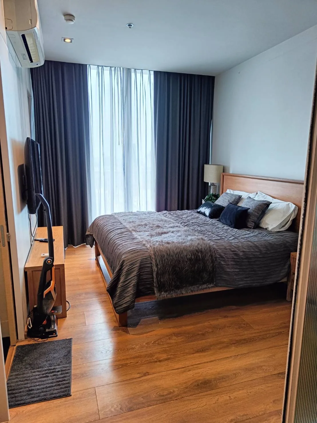 Property photos for Park Origin Phromphong