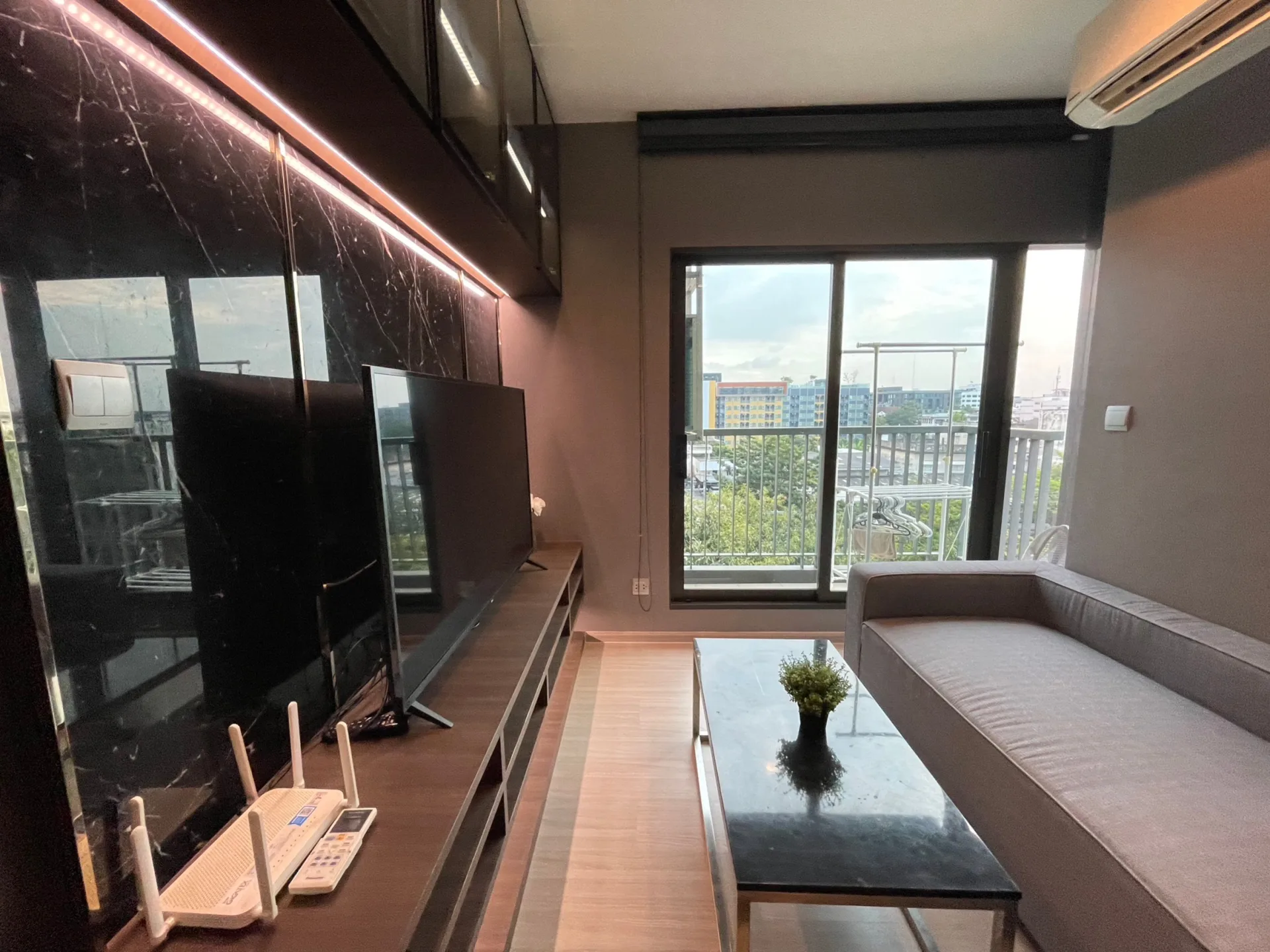 Property photos for Life Sukhumvit 62