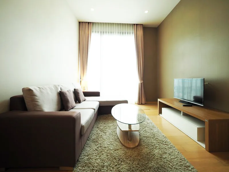 Property photos for Noble ReD