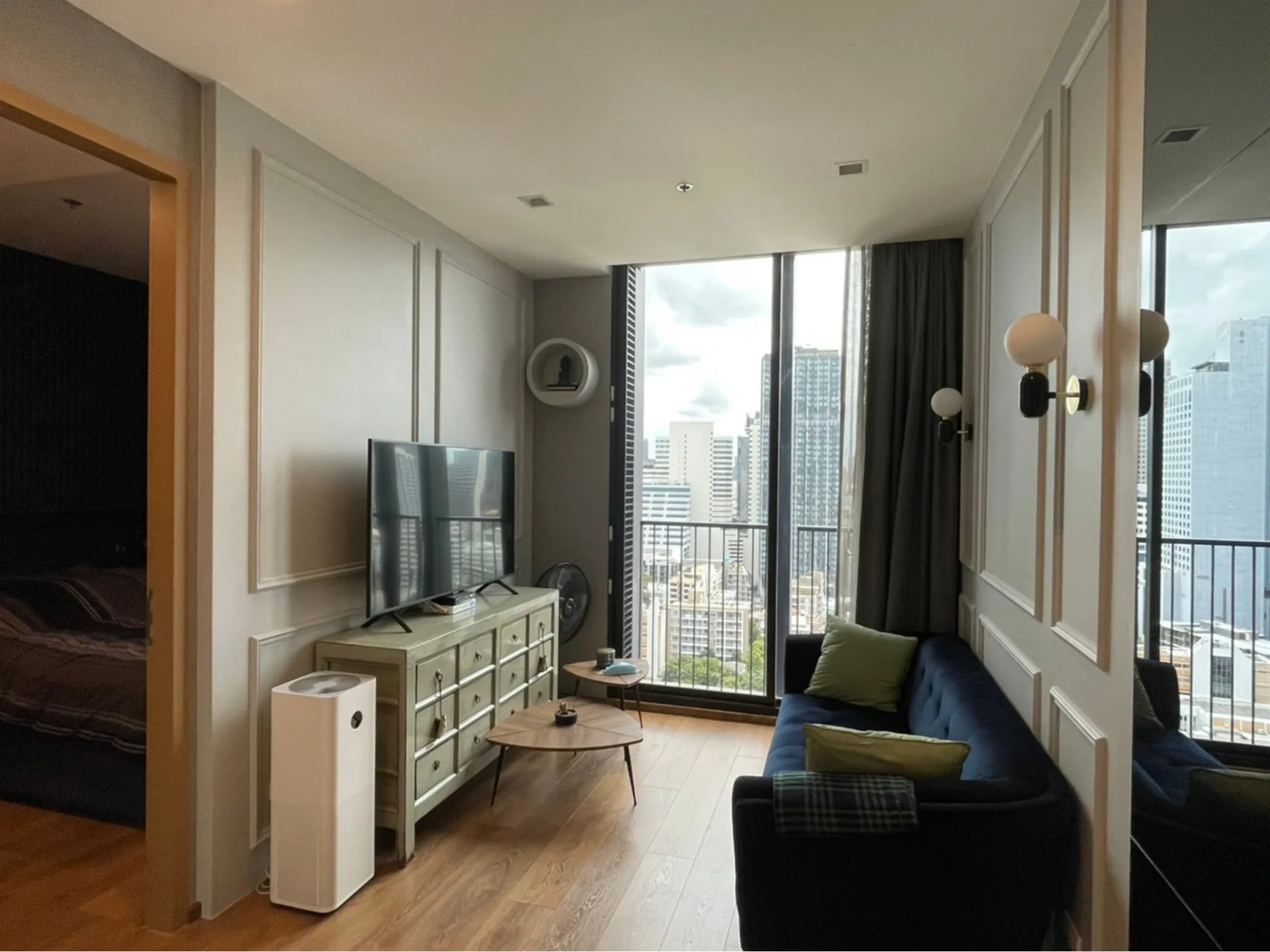 Property photos for Noble BE 33