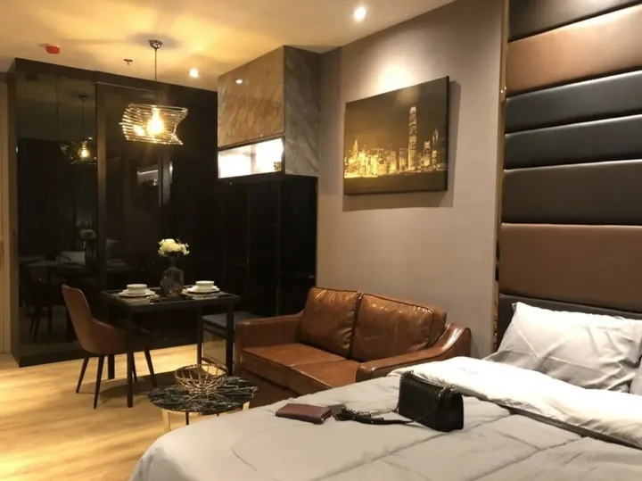 Property photos for Park Origin Phromphong