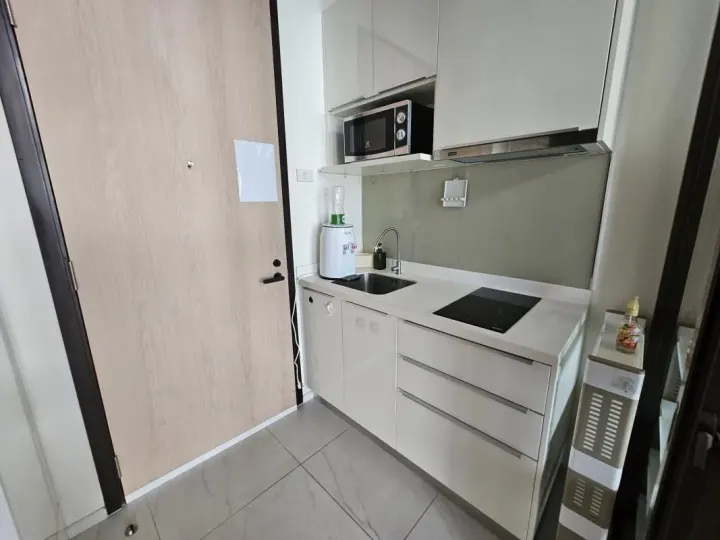 Property photos for Chewathai Residence Asoke