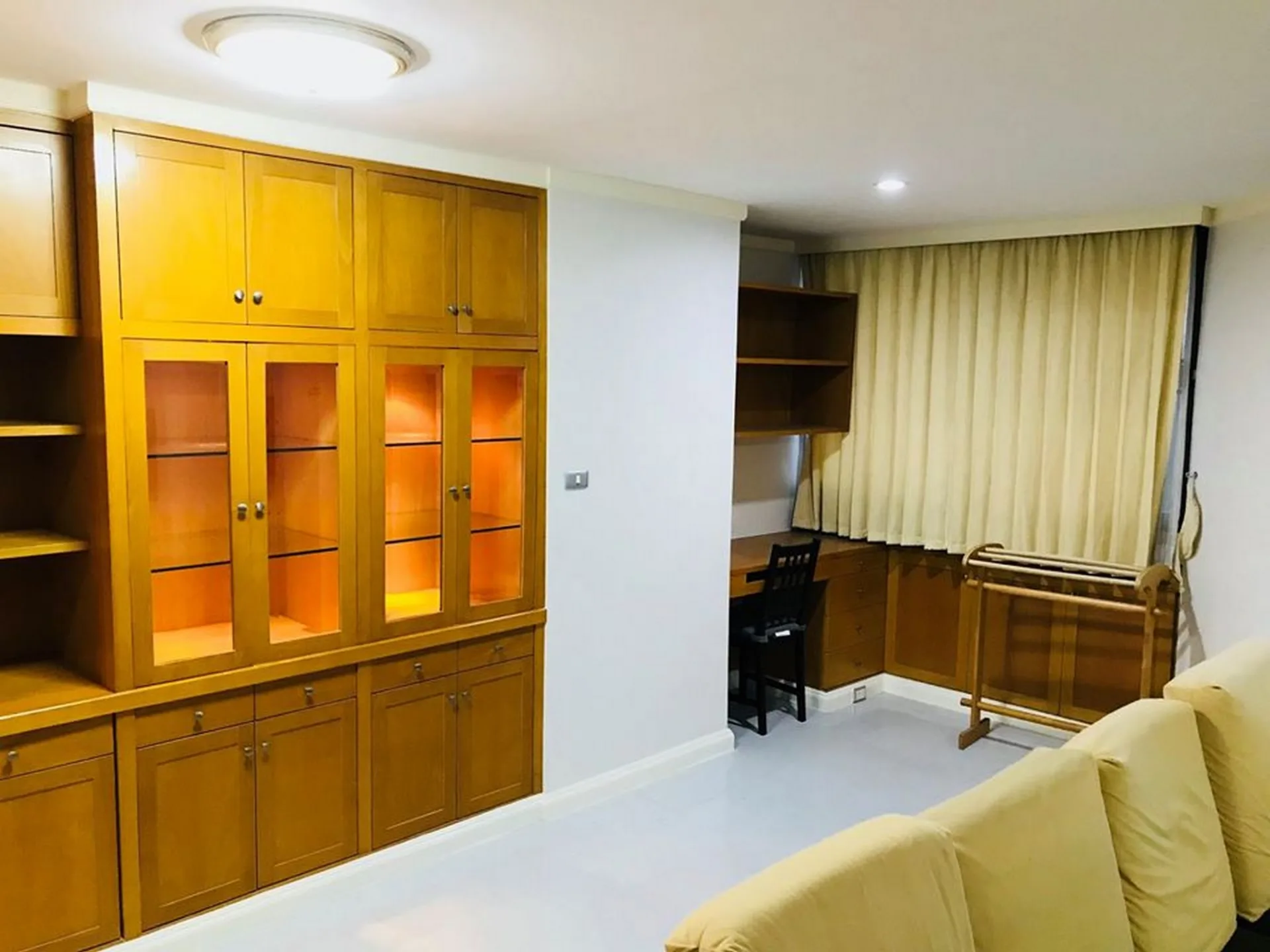 Property photos for Supalai Place
