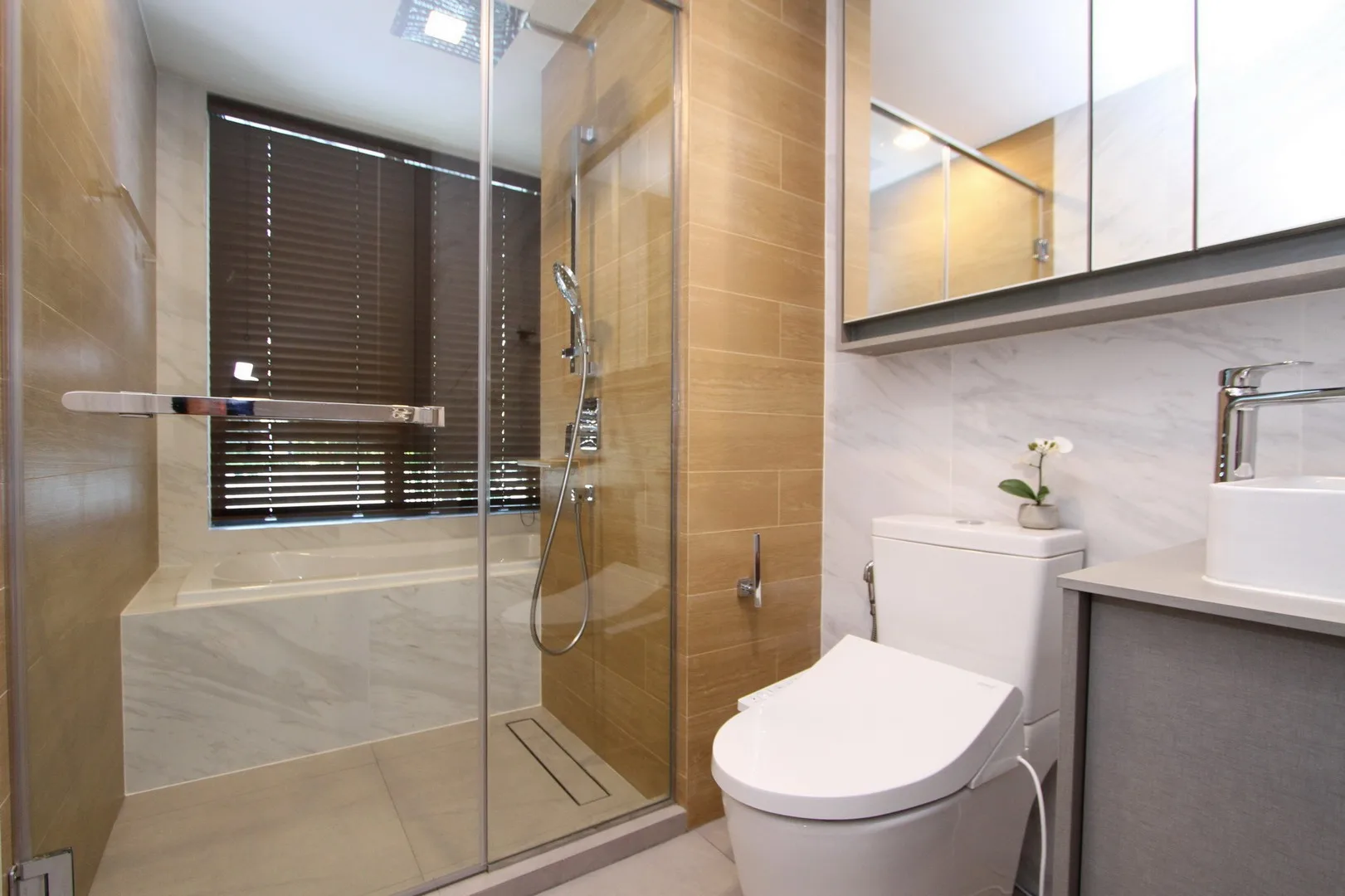 Property photos for Taka Haus Ekamai 12