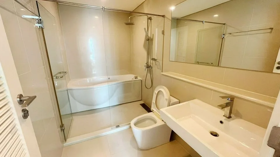 Property photos for Ivy Thonglor