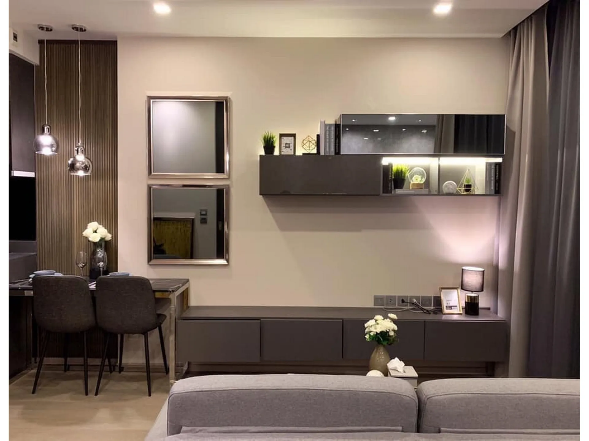 Property photos for Ashton Asoke