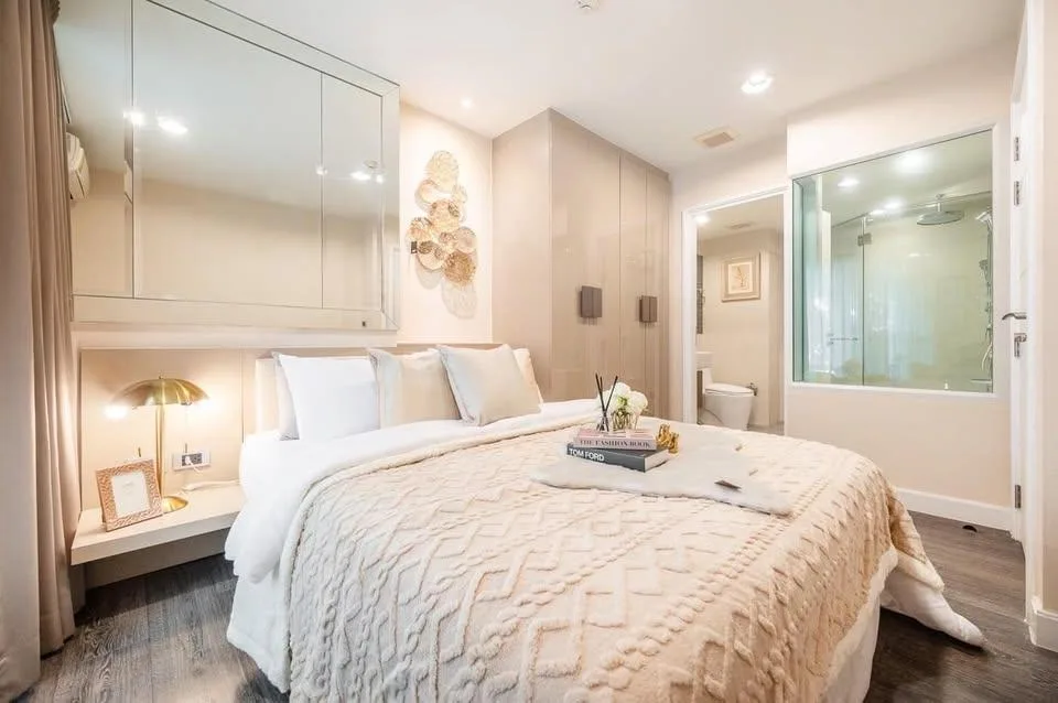 Property photos for The Crest Sukhumvit 49