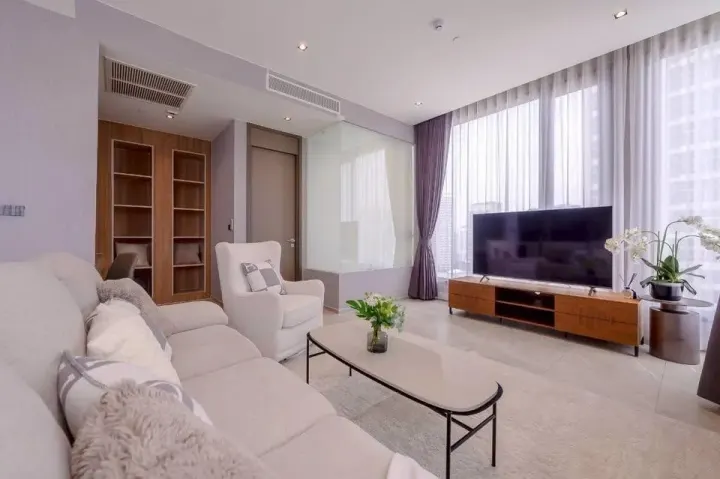 Property photos for Hyde Heritage Thonglor