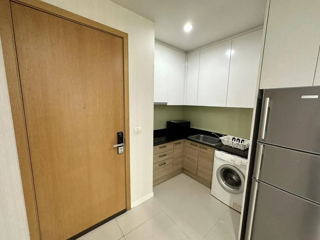 Property photos for Circle Condominium