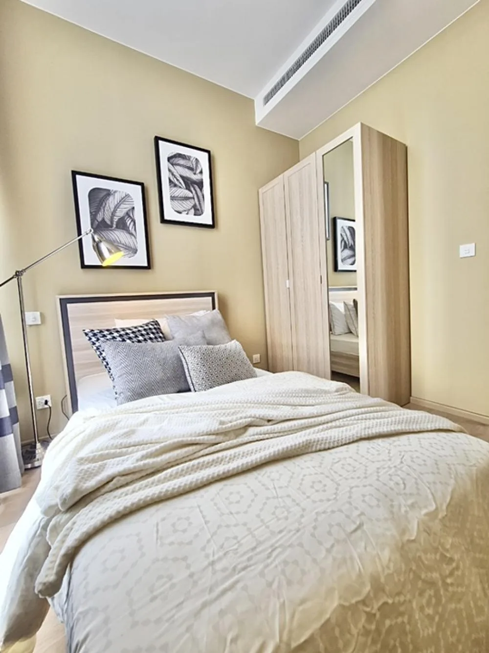 Property photos for Noble BE19