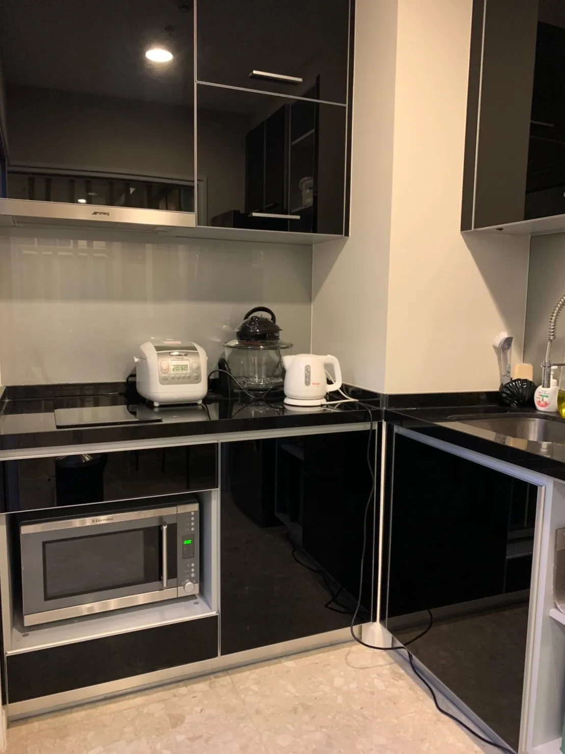 Property photos for The Crest Sukhumvit 34