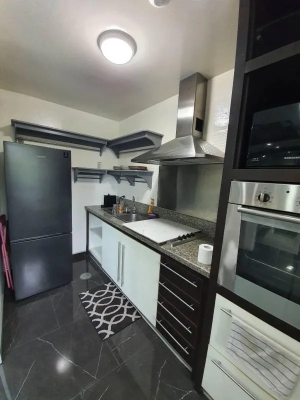 Property photos for Avenue 61
