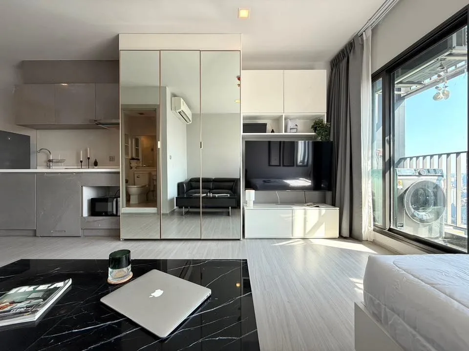 Property photos for LIFE Asoke - Rama 9